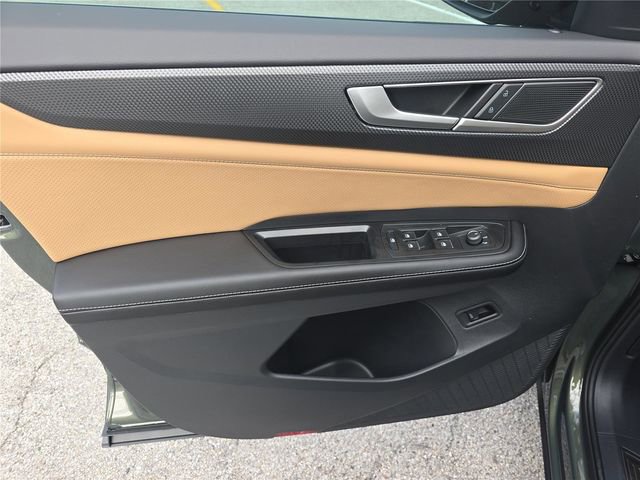 New 2026 Volkswagen Atlas Cross Sport SEL image 15