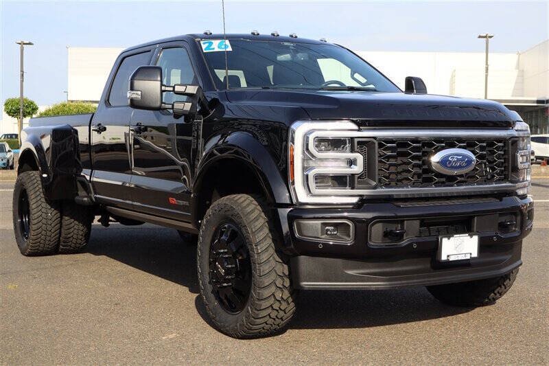 Used 2026 Ford F450 Platinum AWD/4WD image 7