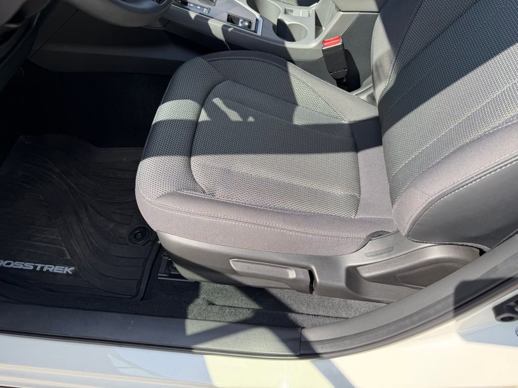 Used 2024 Subaru Crosstrek 2.0i Premium image 24