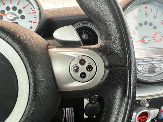 Used 2007 MINI Cooper S FWD image 23