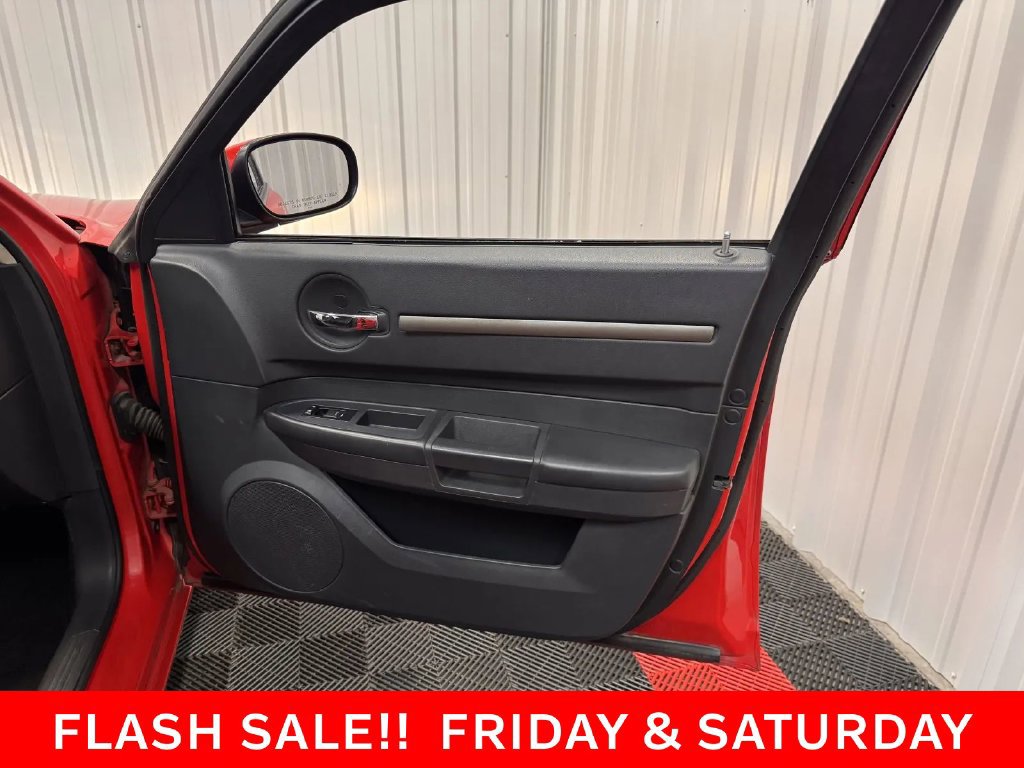 Used 2010 Dodge Charger R/T RWD image 39
