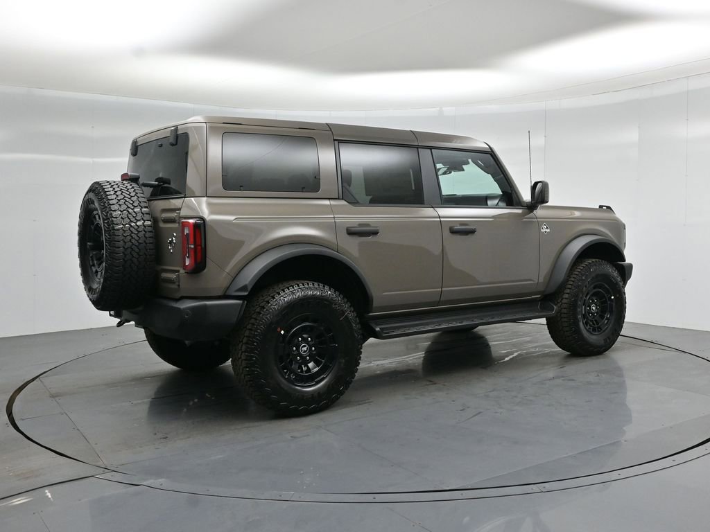 New 2026 Ford Bronco Outer Banks w/ Sasquatch Package image 26