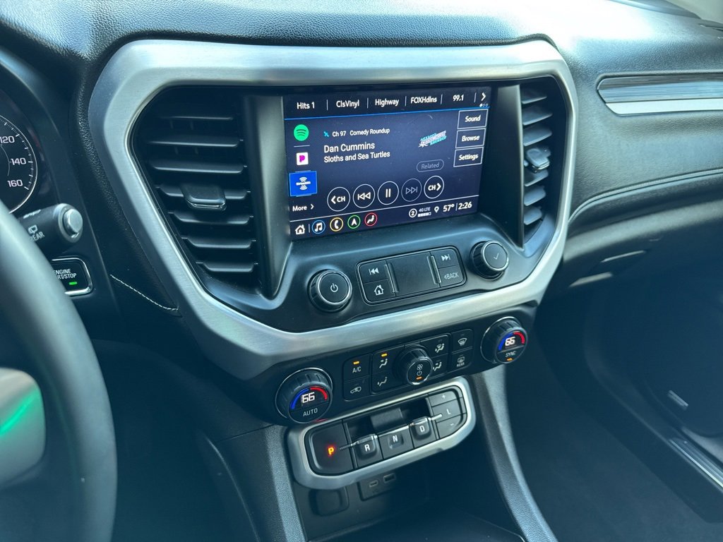 Used 2023 GMC Acadia SLT image 11