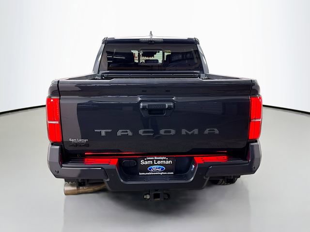 Used 2024 Toyota Tacoma TRD Sport image 6