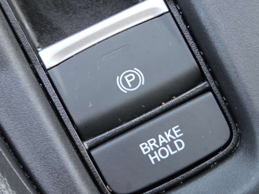 Certified 2023 Honda Accord EX image 8