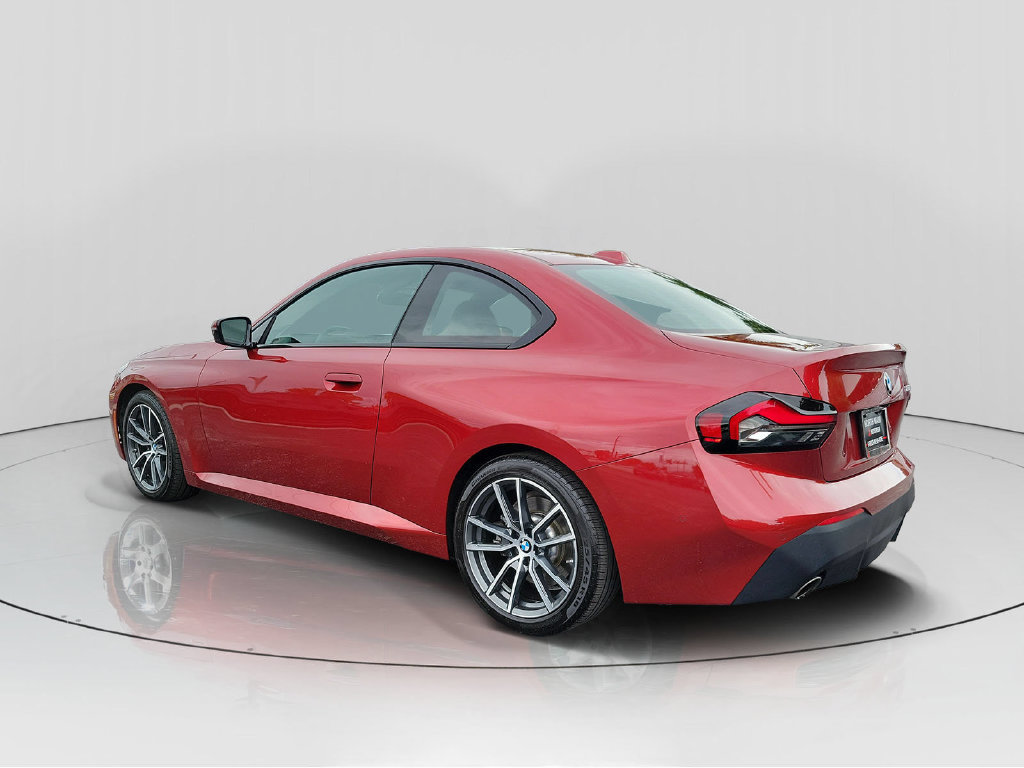 Used 2025 BMW 230i Coupe w/ Premium Package RWD image 5
