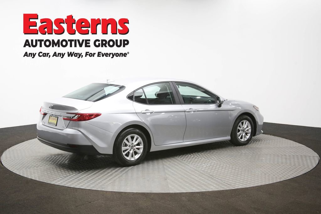 Used 2025 Toyota Camry LE image 44