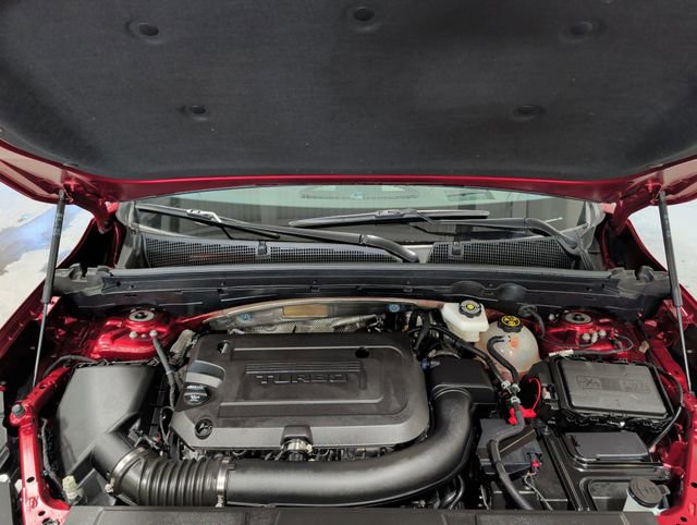 Used 2023 Buick Envision Avenir image 43