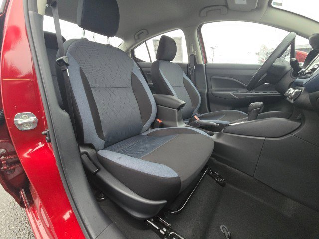 New 2025 Nissan Versa SV w/ Trunk Package FWD image 12