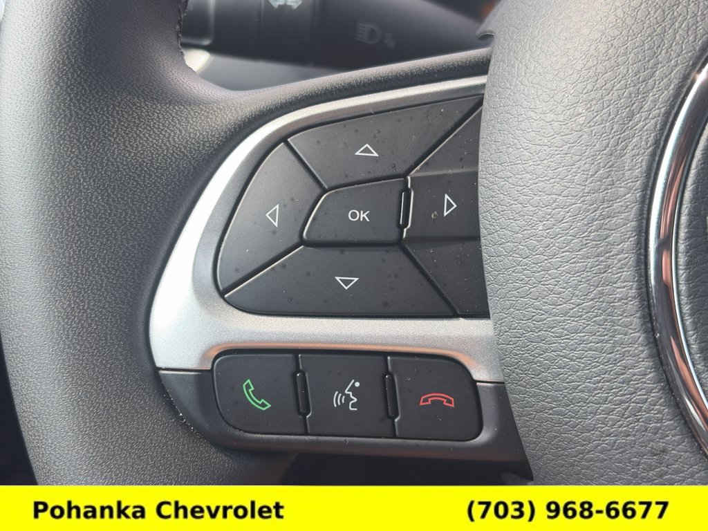 Used 2021 Jeep Renegade Latitude AWD/4WD image 12