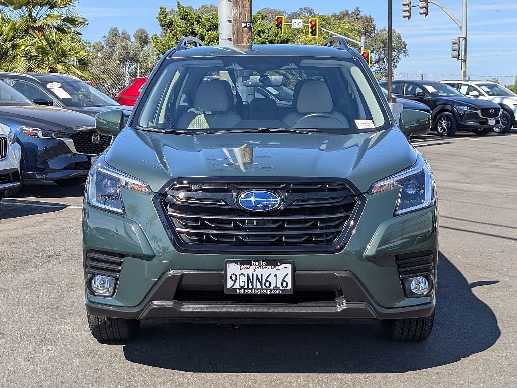 Used 2023 Subaru Forester Premium image 8