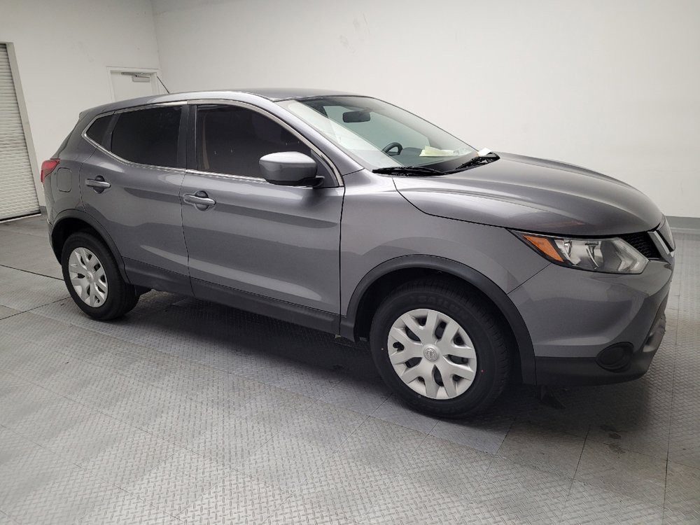 Used 2019 Nissan Rogue Sport S image 11