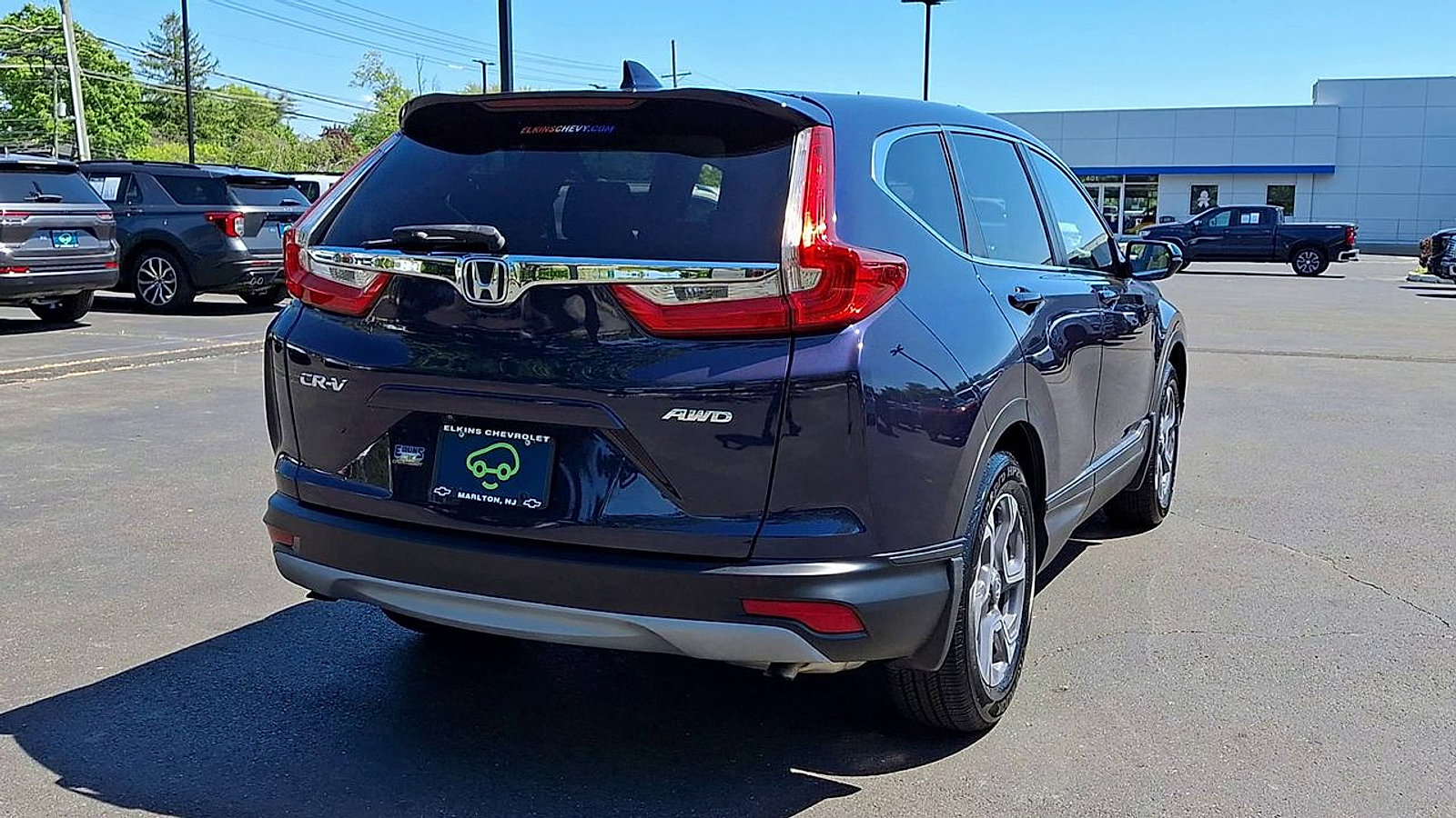 Used 2018 Honda CR-V EX image 2