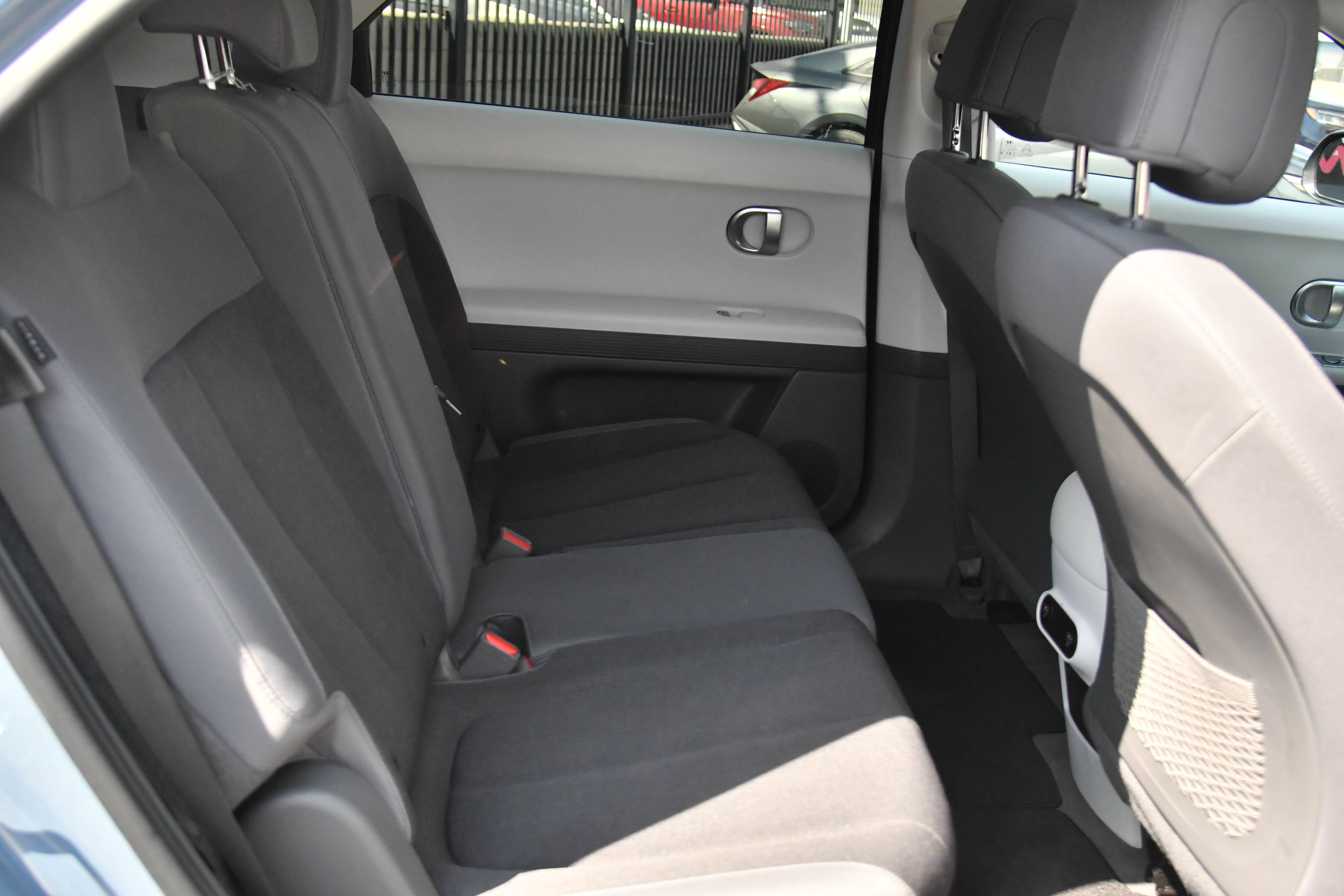 Used 2024 Hyundai Ioniq 5 SEL RWD image 48
