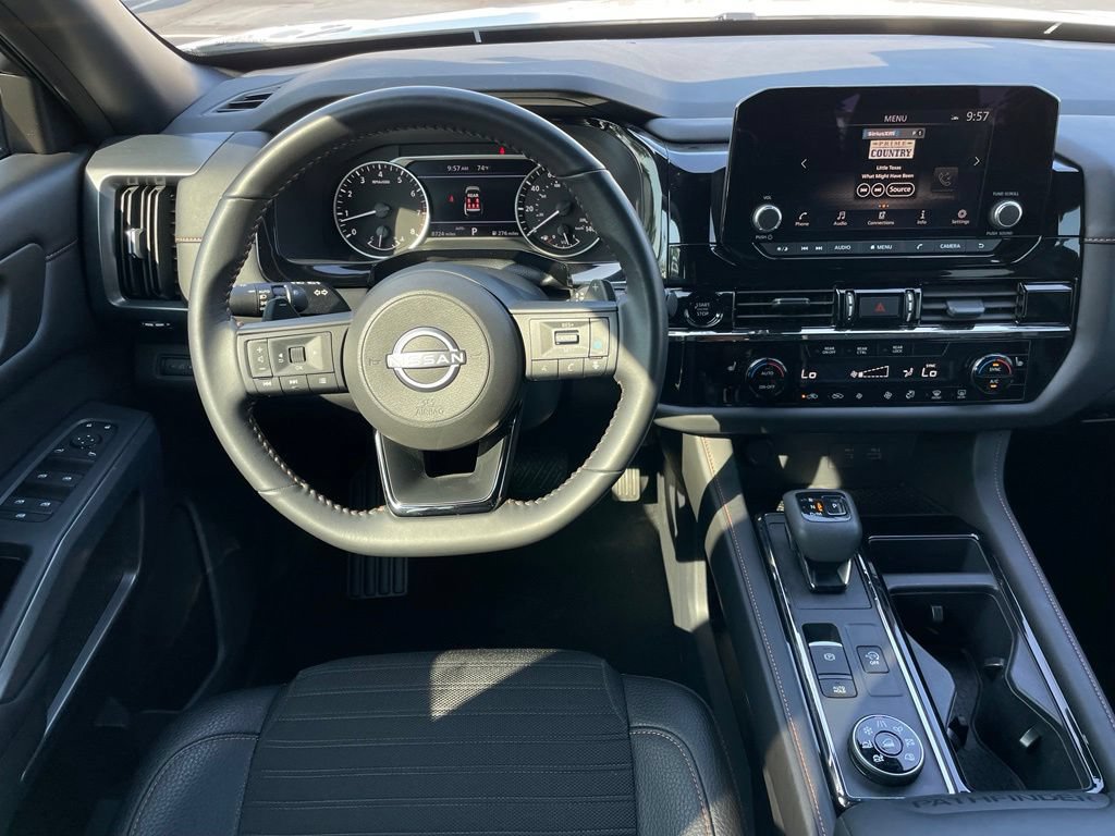 Used 2025 Nissan Pathfinder Rock Creek AWD/4WD image 11