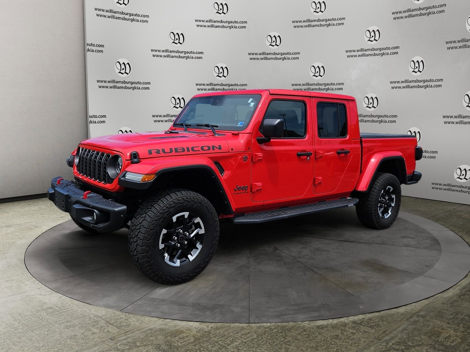 Used 2024 Jeep Gladiator Rubicon AWD/4WD image 1