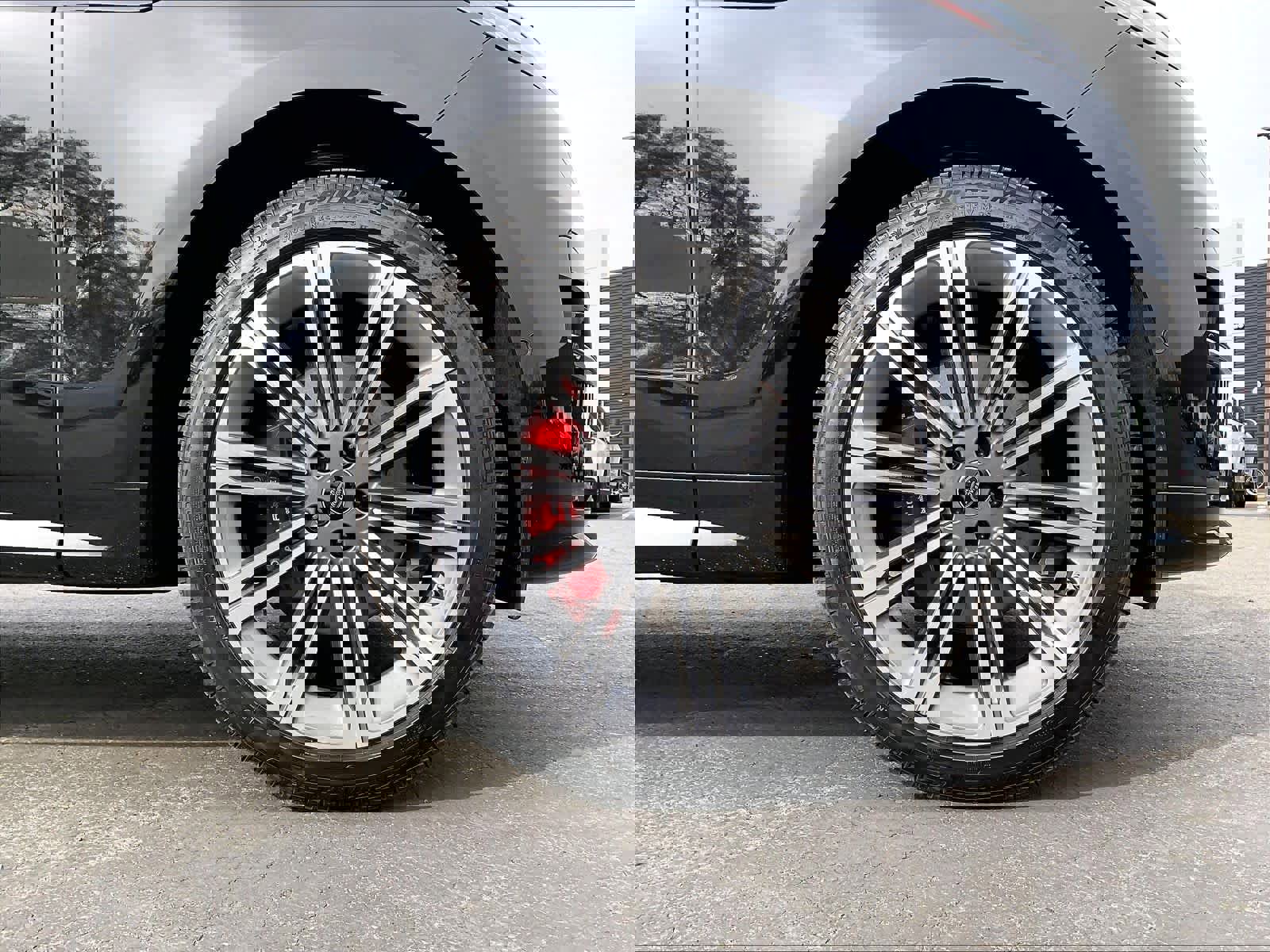 New 2025 Land Rover Range Rover Sport Dynamic SE image 14