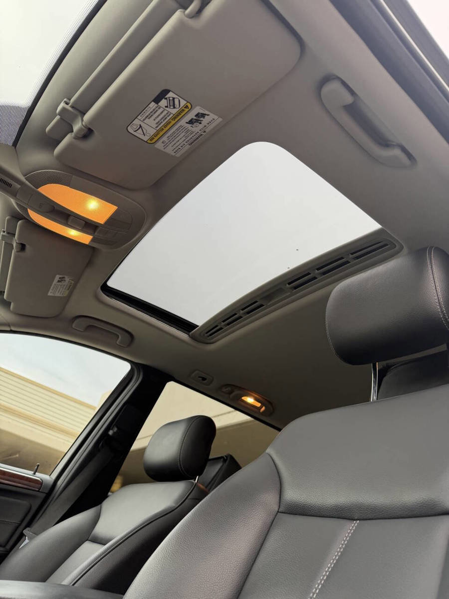 Used 2010 Mercedes-Benz GL 450 4MATIC image 7