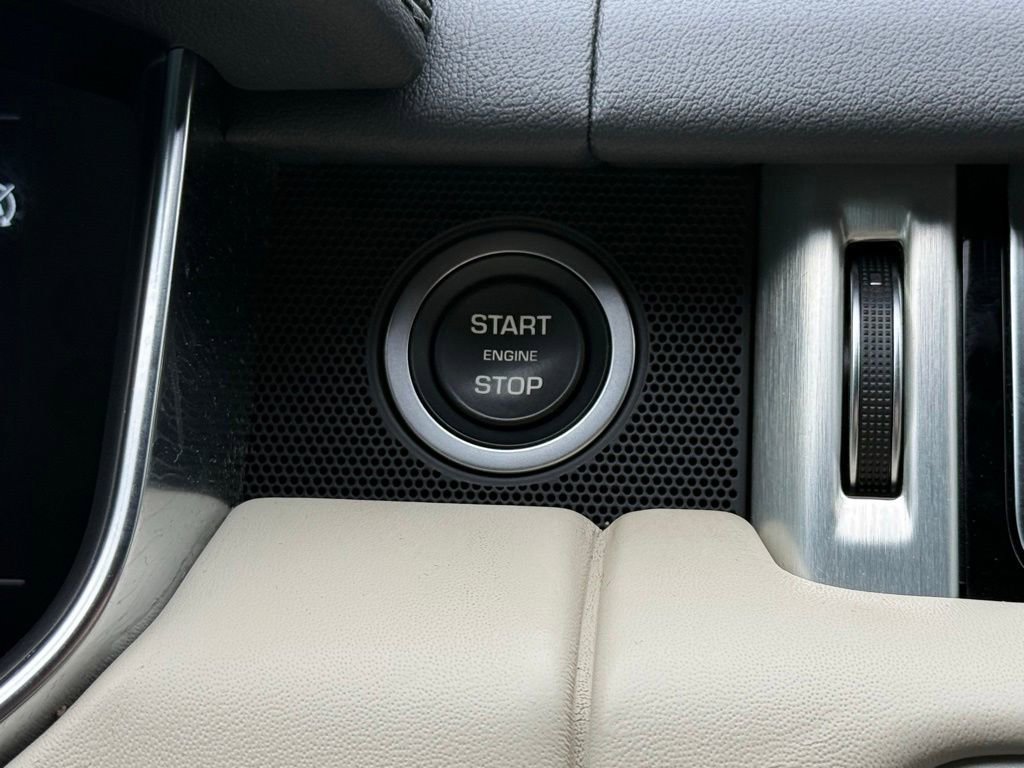 Used 2022 Land Rover Range Rover Westminster Edition AWD/4WD image 24