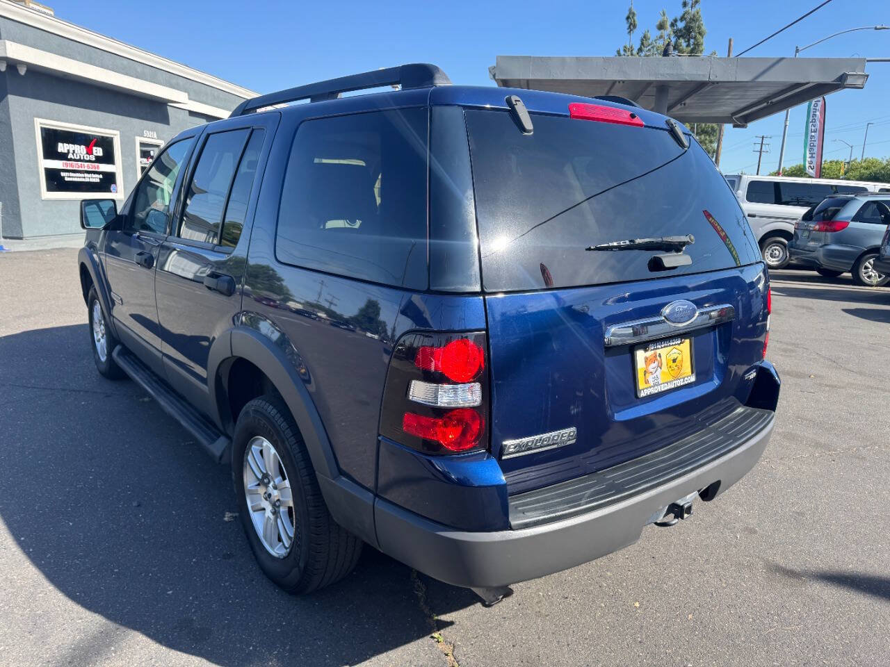 Used 2006 Ford Explorer XLT AWD/4WD image 5