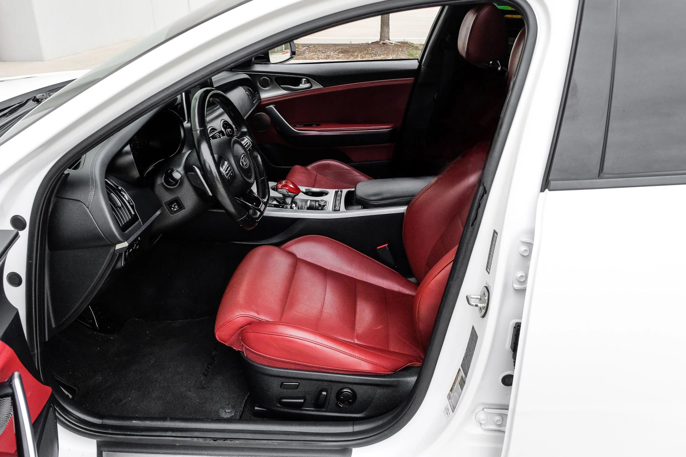 Used 2020 Kia Stinger GT2 RWD image 20