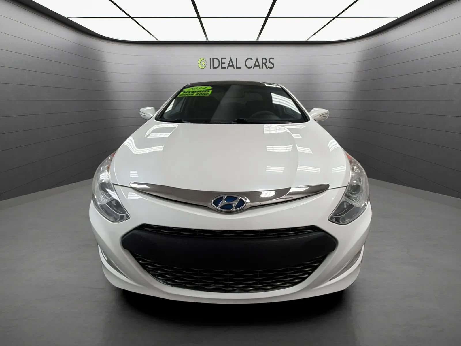 Used 2014 Hyundai Sonata Limited w/ Panoramic Sunroof Package 02 FWD image 2