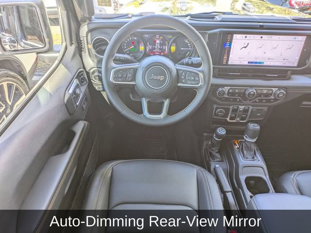 Used 2025 Jeep Wrangler Unlimited Sahara w/ Safety Group image 19