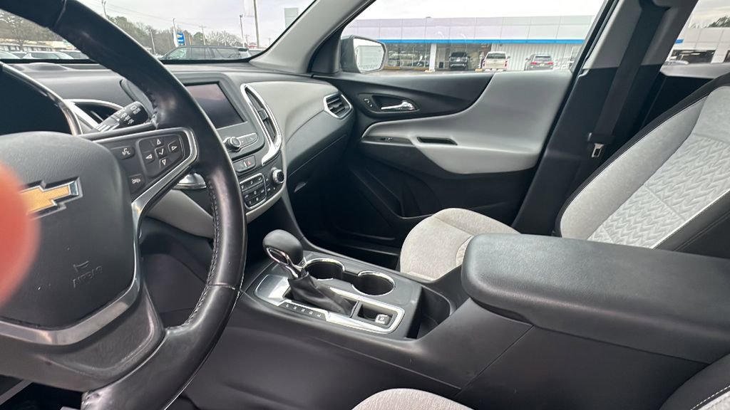 Used 2022 Chevrolet Equinox LT image 14