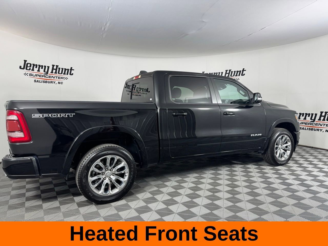 Used 2022 RAM 1500 Laramie w/ Sport Appearance Package AWD/4WD image 12