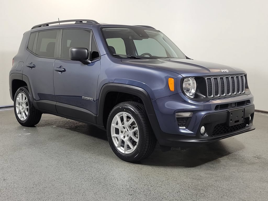 Used 2022 Jeep Renegade Latitude AWD/4WD image 1