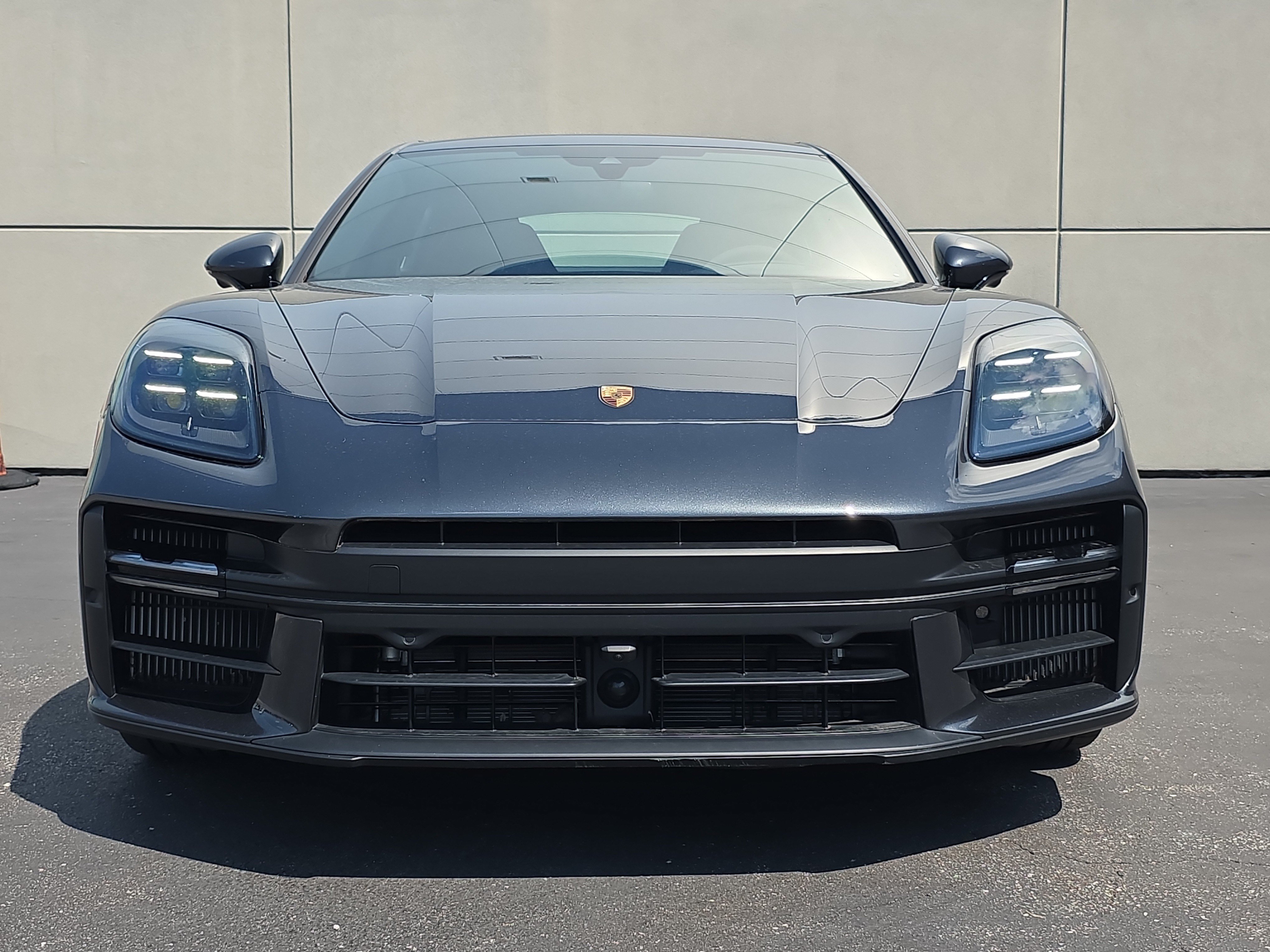 Certified 2024 Porsche Panamera image 10
