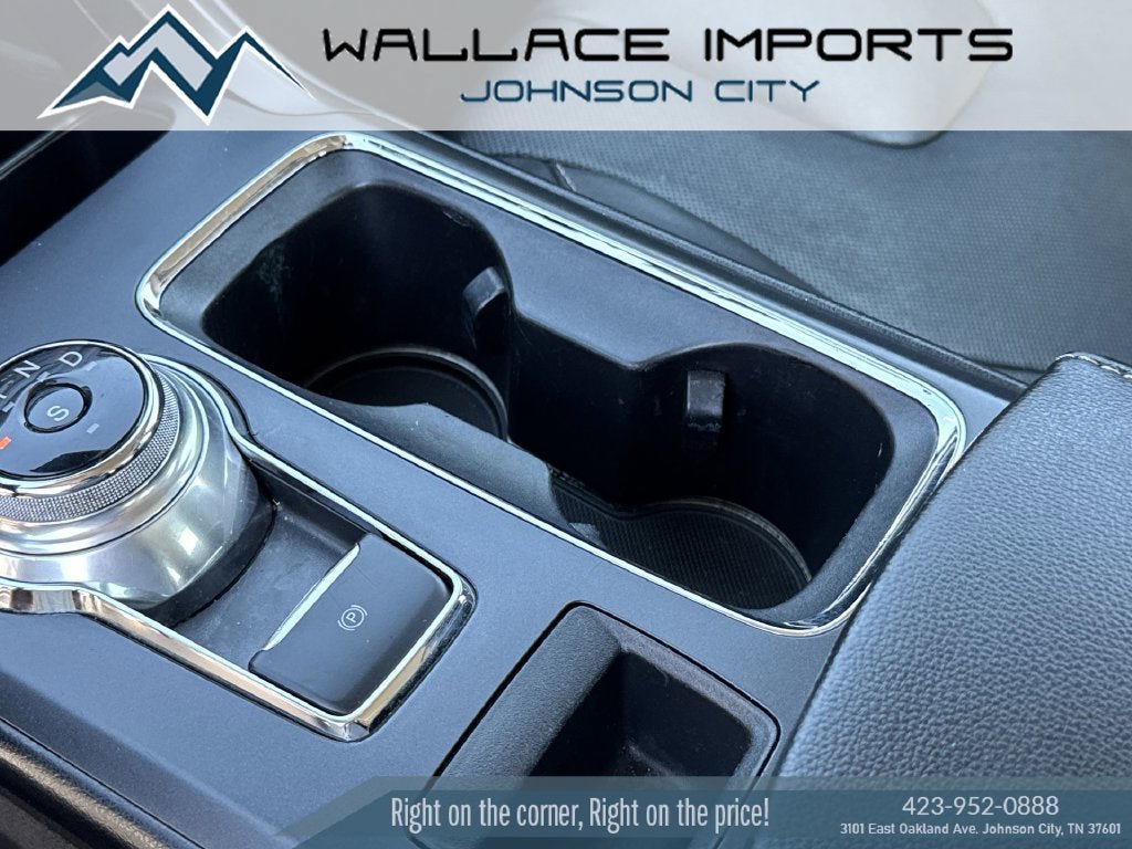 Used 2020 Ford Fusion Titanium AWD/4WD image 19