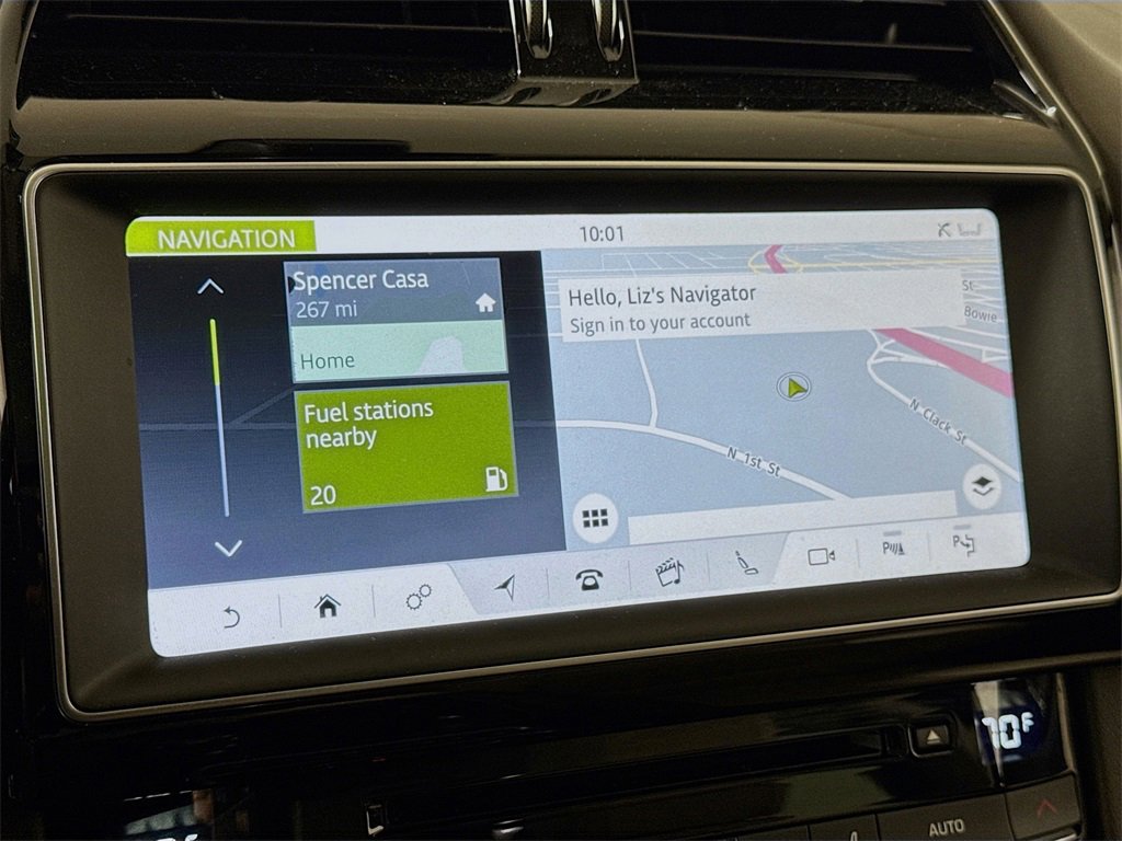 Used 2019 Jaguar F-PACE Prestige image 11