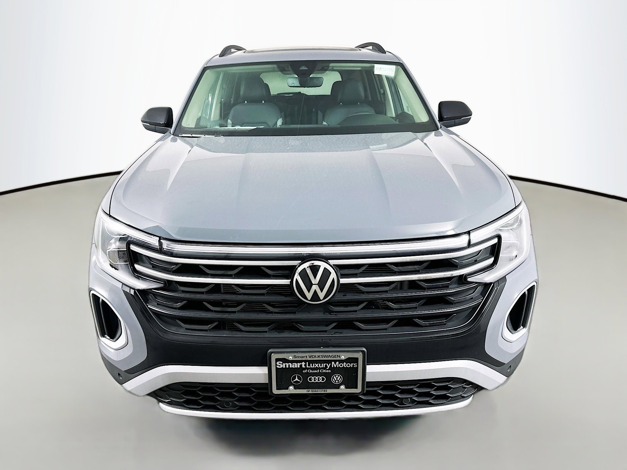 New 2026 Volkswagen Atlas Peak Edition AWD/4WD image 2