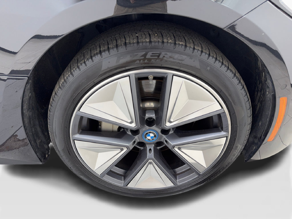 Used 2024 BMW i4 eDrive35 w/ Convenience Package RWD image 87