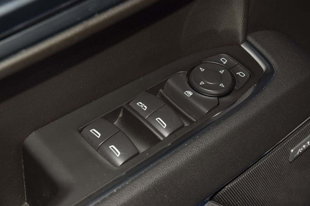 Used 2026 Chevrolet Silverado 1500 LT Trail Boss w/ LT Trail Boss Premium Package AWD/4WD image 50