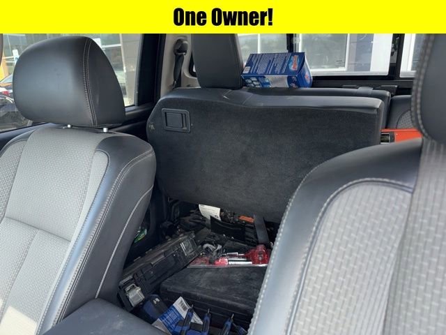 Used 2017 Nissan Titan S image 7