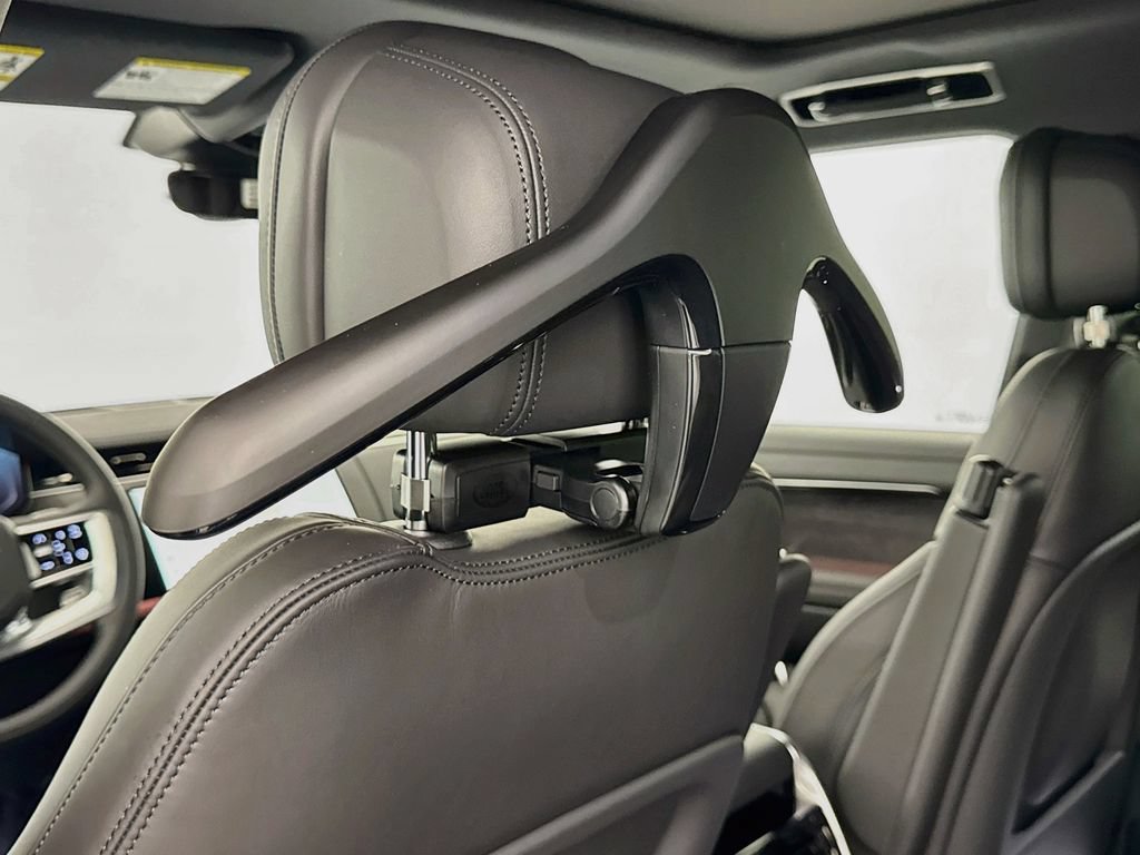 New 2027 Land Rover Range Rover SE AWD/4WD image 26