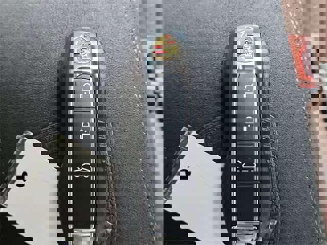 Used 2026 Porsche 911 Carrera GTS image 33