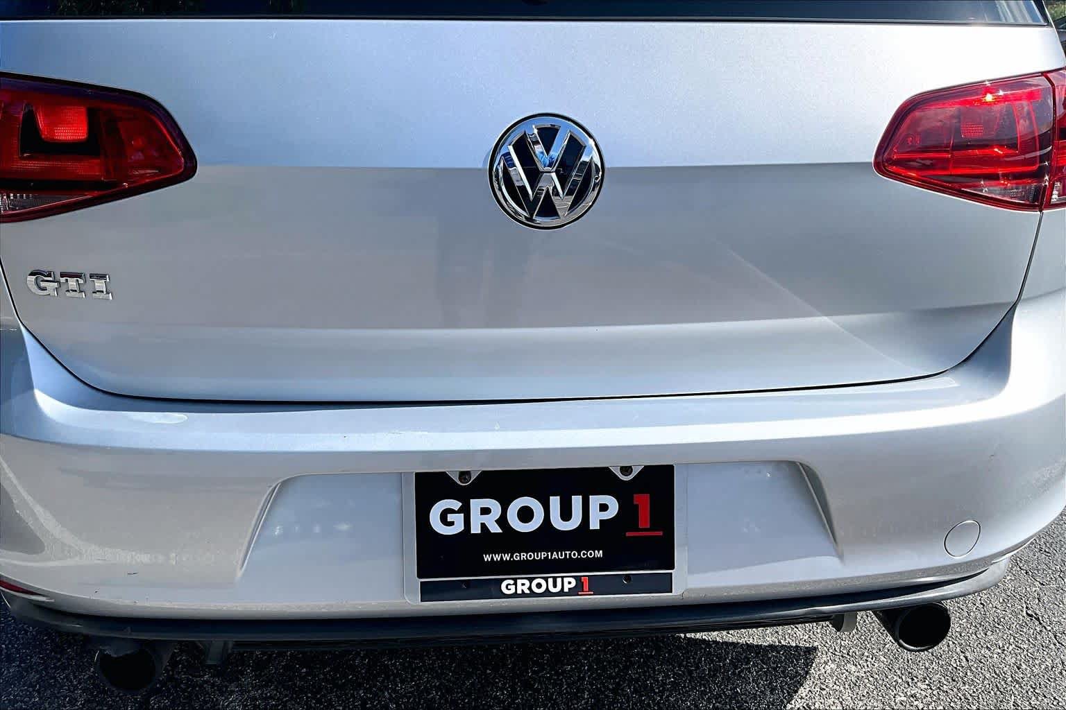 Used 2015 Volkswagen GTI S w/ Lighting Package (SEL) FWD image 32