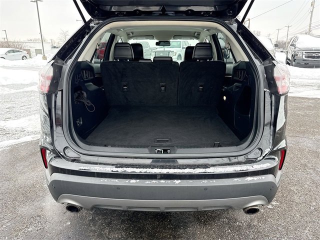 Used 2020 Ford Edge SEL w/ Cold Weather Package image 23