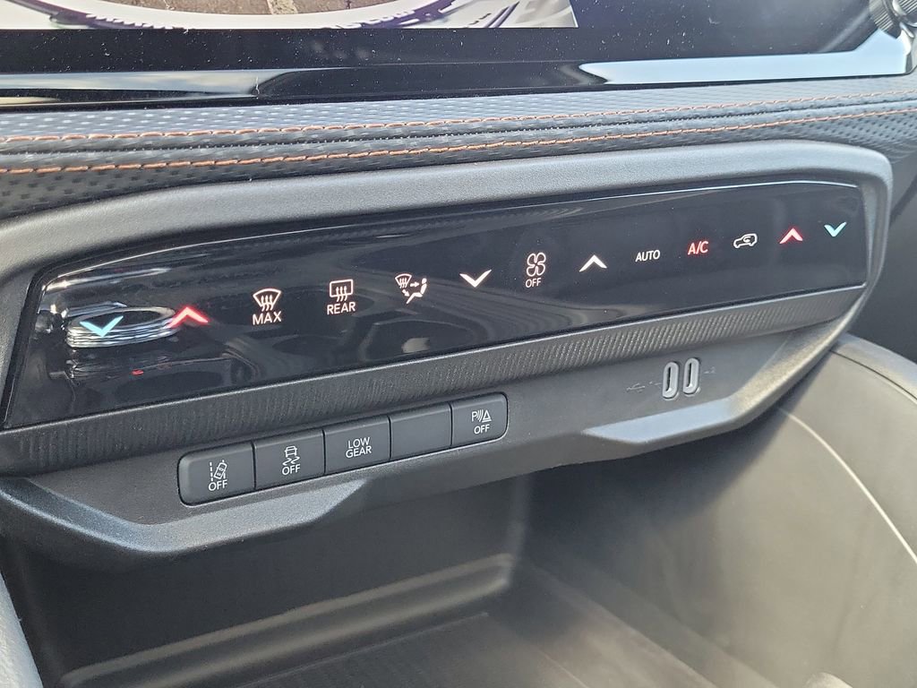 New 2026 Jeep Cherokee Laredo image 30