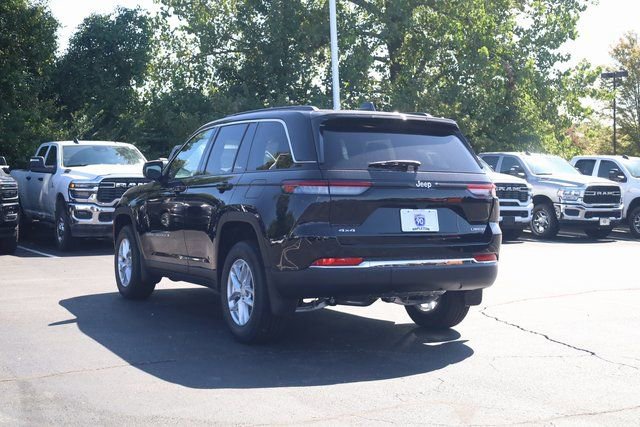 New 2025 Jeep Grand Cherokee Laredo w/ Luxury Tech Group I image 6