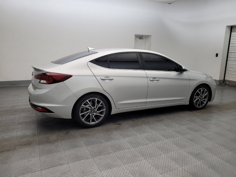 Used 2019 Hyundai Elantra Limited w/ Ultimate Package 02 FWD image 10