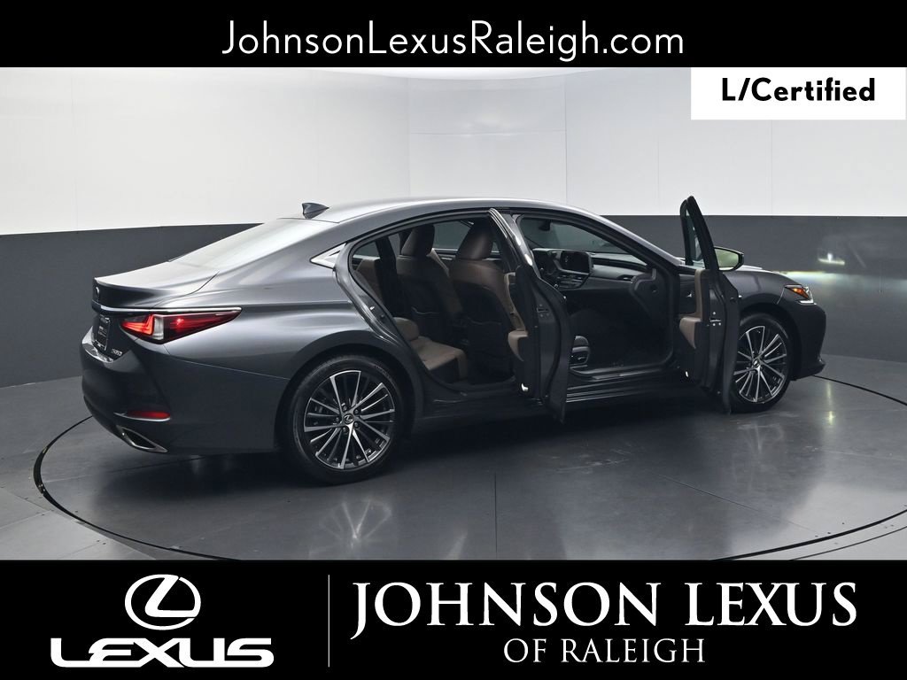 Certified 2025 Lexus ES 350 w/ Premium Package FWD image 31