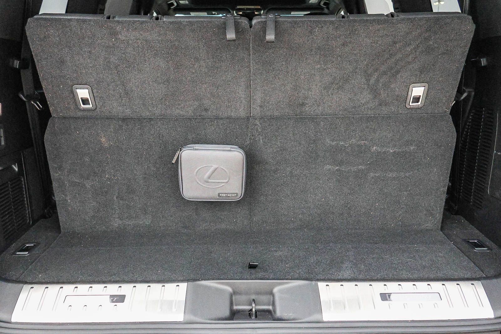 Used 2024 Lexus LX 600 F Sport image 26