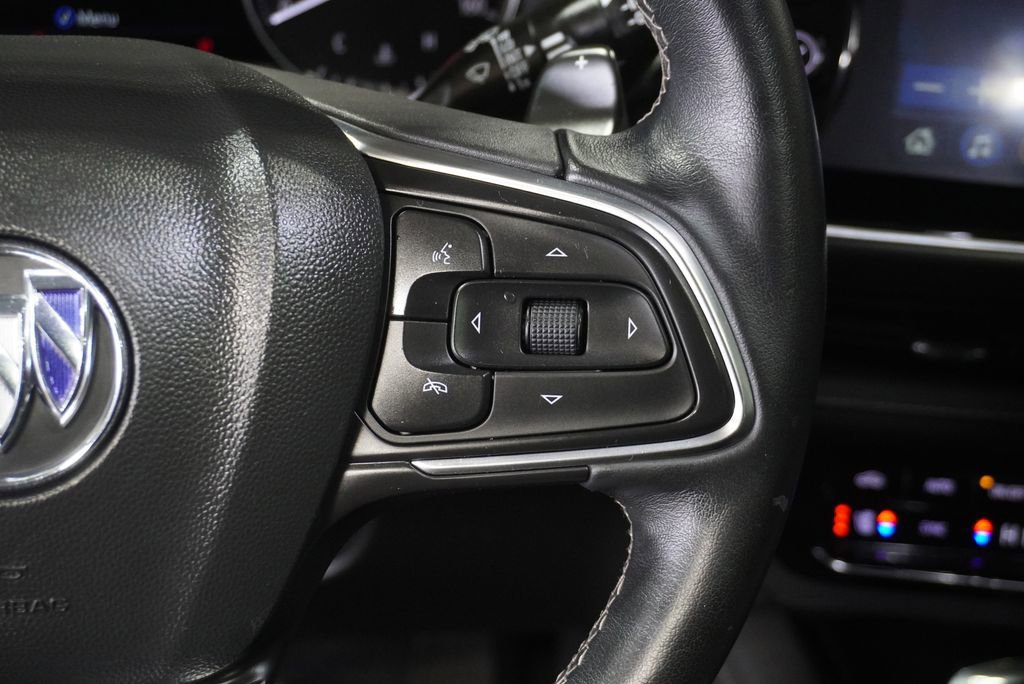 Used 2021 Buick Envision Avenir w/ Technology Package II image 27