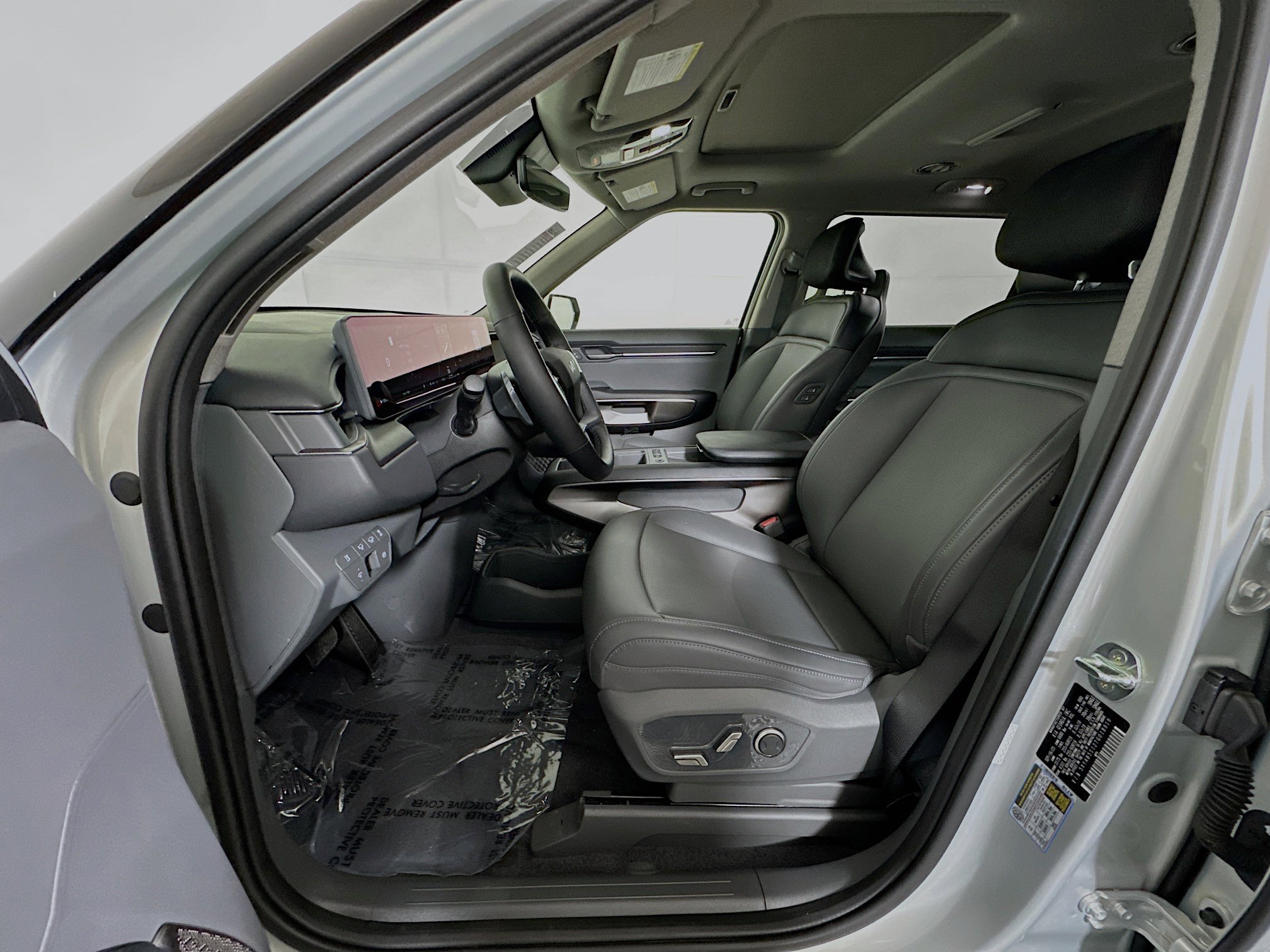 Used 2026 Kia EV9 Light image 12