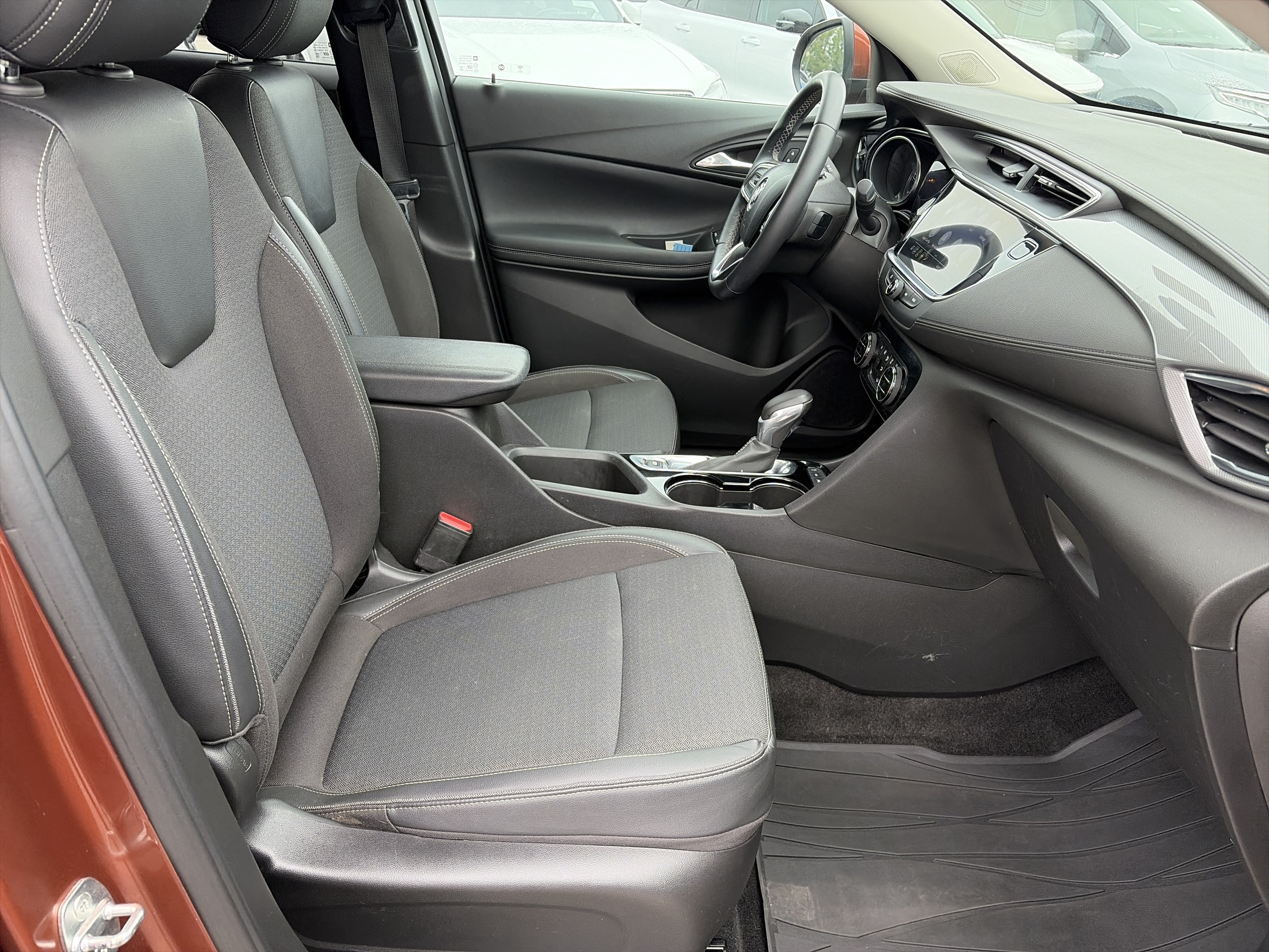 Used 2021 Buick Encore GX Select AWD/4WD image 15