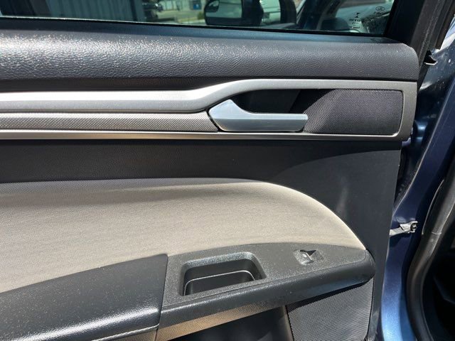 Used 2018 Ford Fusion S image 18